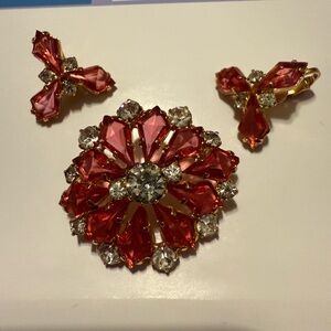 Pink Vintage Crystal Flower Brooch and Earring Set - Gold-Tone Accent